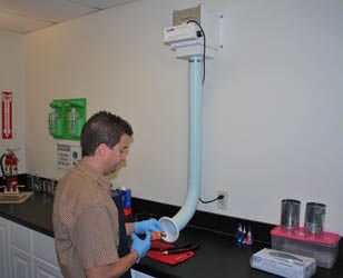 Extractor de humos de pared